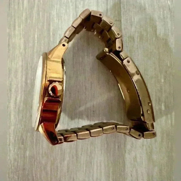Fossil Rose Gold Watch 10ATM - Picture 13 of 15